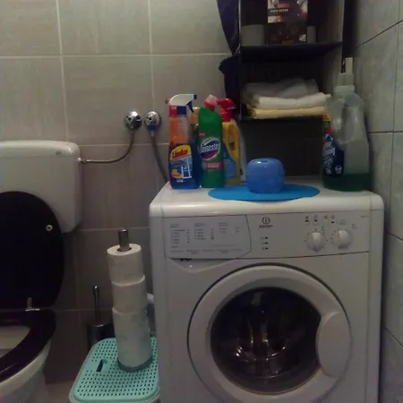 アパート Apartman Cugurovic