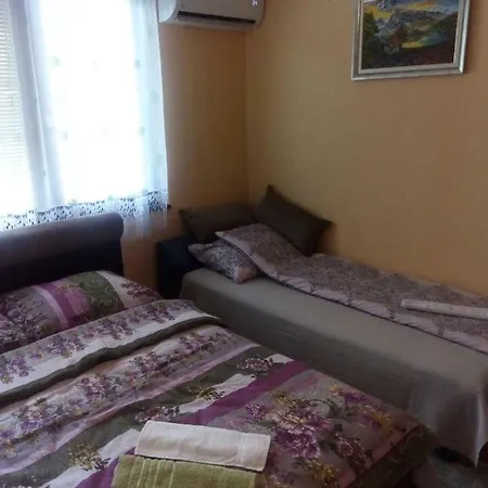Apartman Cugurovic *
